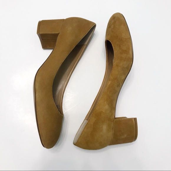 Cognac Suede Block Heel Flats Banana Republic - Picture 2 of 8